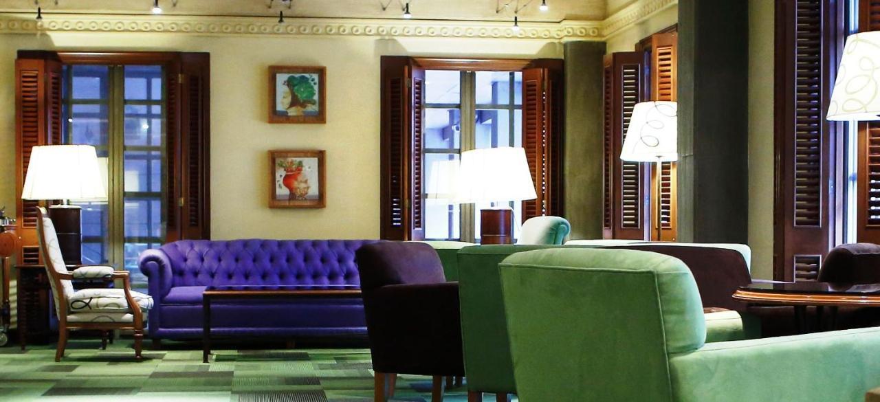 ホテル パラフォックス サラゴサ エクステリア 写真 The interior of the hotel